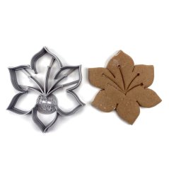 Foremka/wykrawaczka do ciastek w kształcie kwiatu lilii