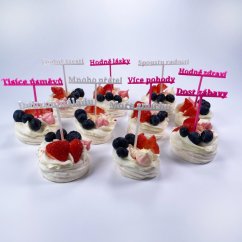 Narozeninové zápichy na dort, cupcakes