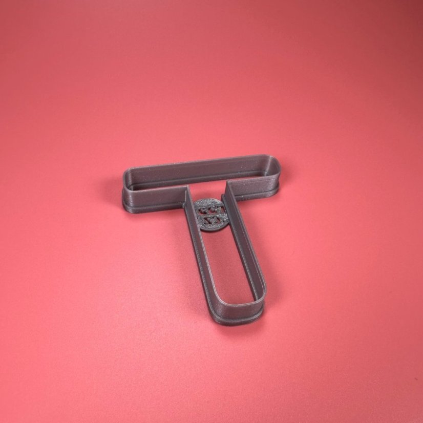 Písmeno T zaoblené hrany (7cm) vykrajovátko/formička