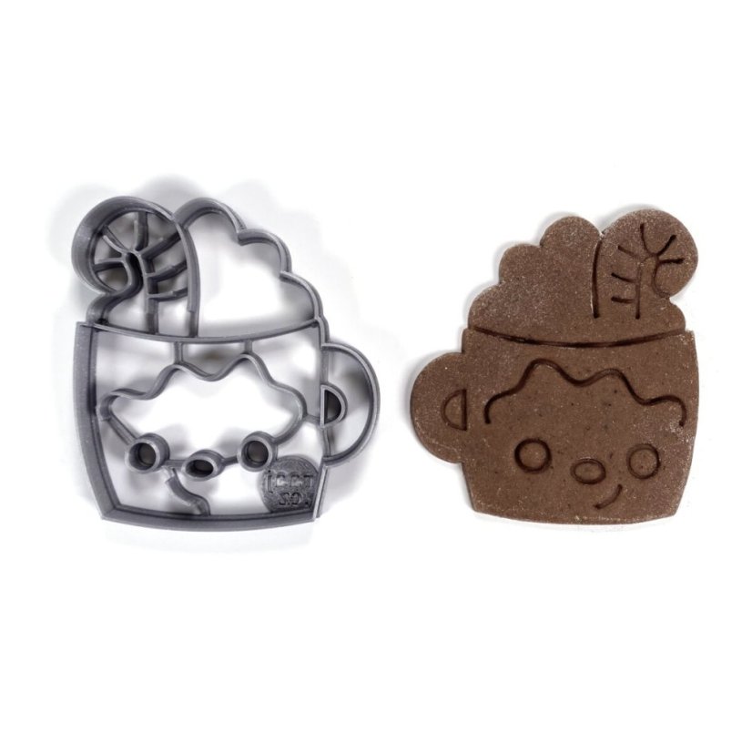 Kubek zimowy z foremką/wycinanką do ciastek z bitą śmietaną