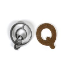 Foremka/wykrojnik w kształcie litery Q o zaokrąglonych krawędziach (7 cm)