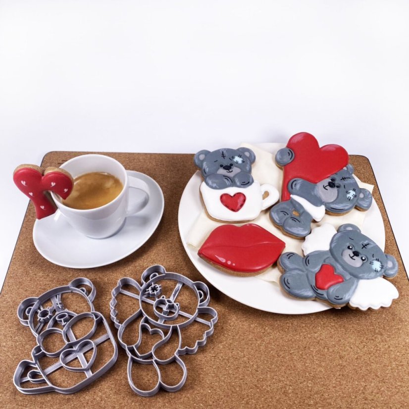 Medvídek v hrnečku vykrajovátko/formička