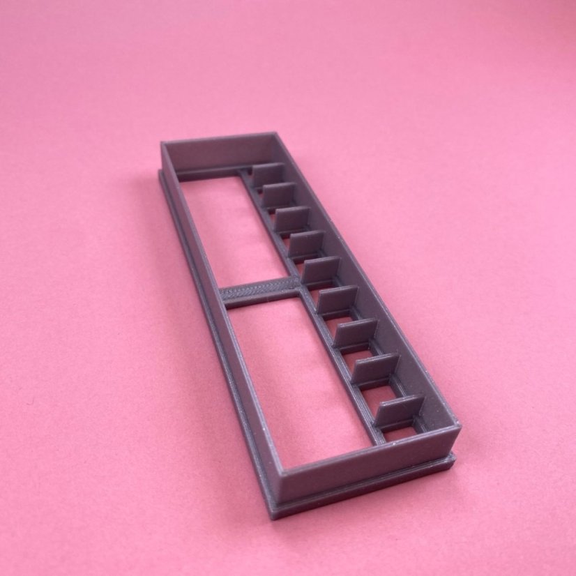 Pravítko vykrajovátko/formička