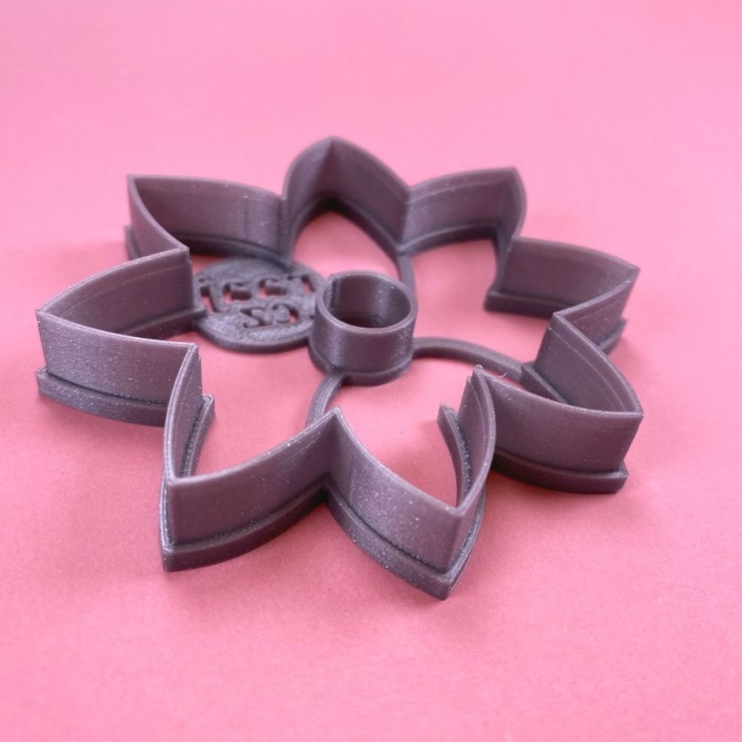 Květina 1 vykrajovátko/formička