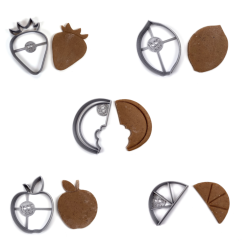 4+1 Akční set vykrajovátek/formiček Ovoce