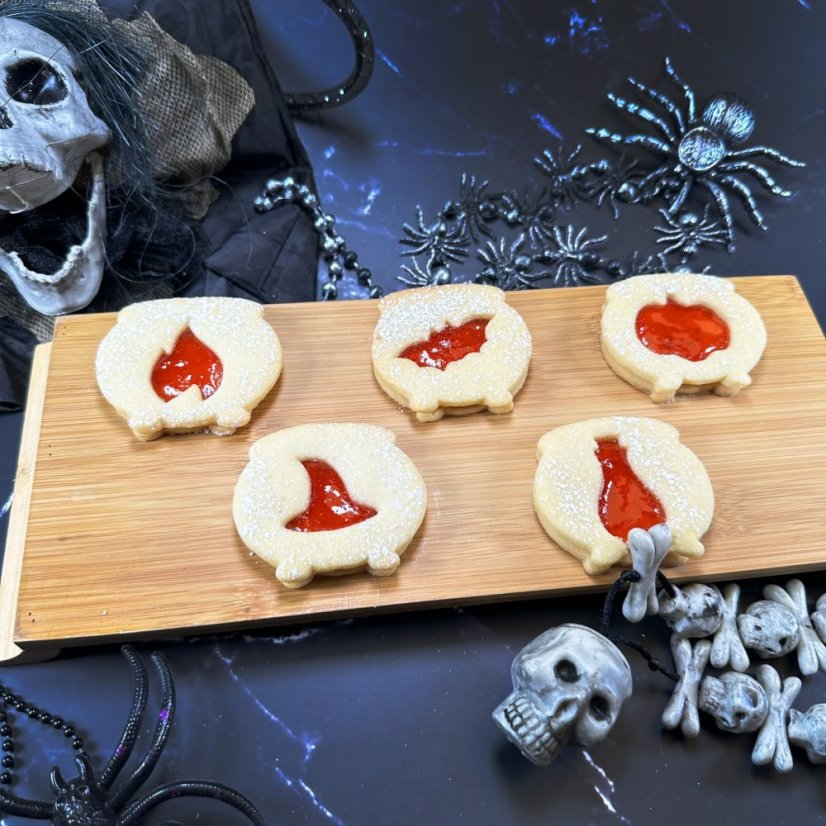 Sada Halloweenských vykrajovátek/formiček kotlík (6ks)